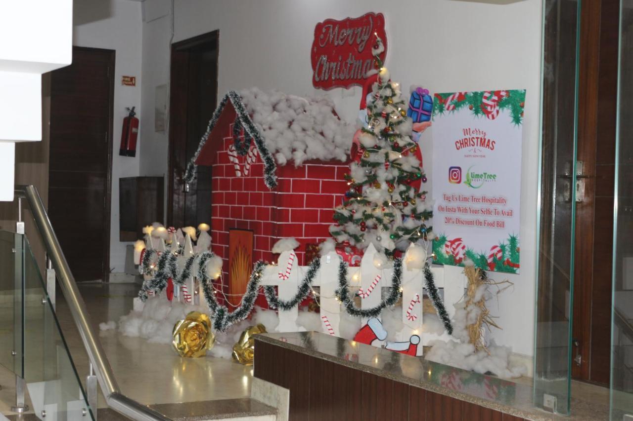 Lime Tree Hotel Sushant Lok Gurgaon Sector 29 Next To Iffco Chowk Metro 외부 사진
