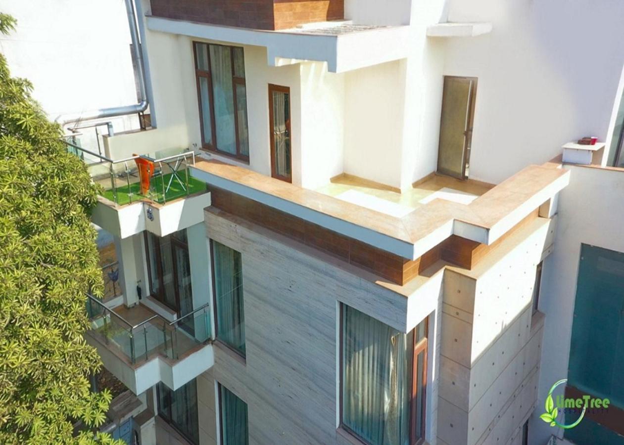 Lime Tree Hotel Sushant Lok Gurgaon Sector 29 Next To Iffco Chowk Metro 외부 사진