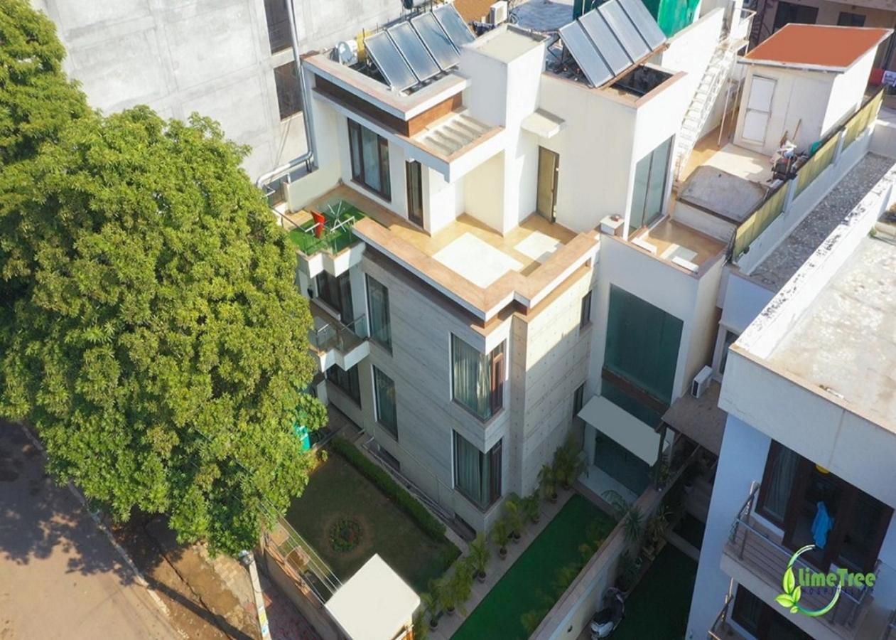 Lime Tree Hotel Sushant Lok Gurgaon Sector 29 Next To Iffco Chowk Metro 외부 사진